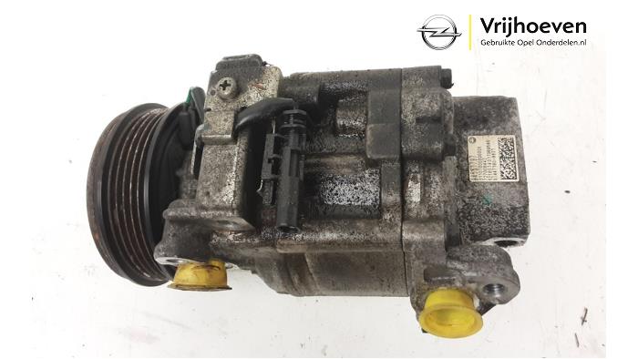 Gebruikte Aircopomp Opel Karl 1.0 12V Prijs € 75,00 Margeregeling aangeboden door Autodemontage Vrijhoeven B.V.