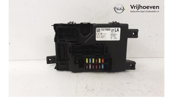 Gebruikte Module Bodycontrol Opel Corsa D 1.2 16V Prijs € 100,00 Margeregeling aangeboden door Autodemontage Vrijhoeven B.V.
