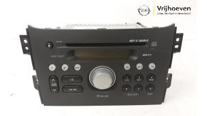 Gebruikte Radio CD Speler Opel Agila (B) 1.2 16V Prijs € 45,00 Margeregeling aangeboden door Autodemontage Vrijhoeven B.V.