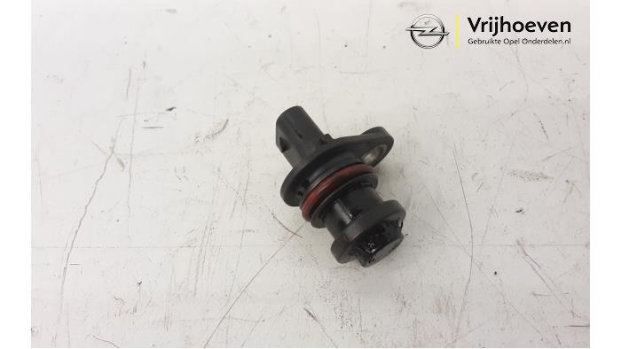 Gebruikte Nokkenas Sensor Opel Corsa E 1.3 CDTi 16V ecoFLEX Prijs € 15,00 Margeregeling aangeboden door Autodemontage Vrijhoeven B.V.