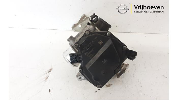 Gebruikte EGR module Opel Corsa E 1.3 CDTi 16V ecoFLEX Prijs € 75,00 Margeregeling aangeboden door Autodemontage Vrijhoeven B.V.