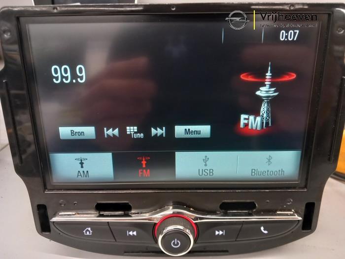 Radio module van een Opel Adam 1.4 16V 2018