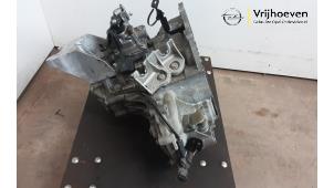 Gebruikte Versnellingsbak Opel Karl 1.0 12V Prijs € 300,00 Margeregeling aangeboden door Autodemontage Vrijhoeven B.V.