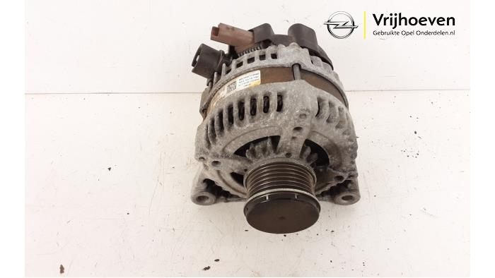 Gebruikte Dynamo Opel Grandland (X) 1.2 Turbo 12V Prijs € 75,00 Margeregeling aangeboden door Autodemontage Vrijhoeven B.V.