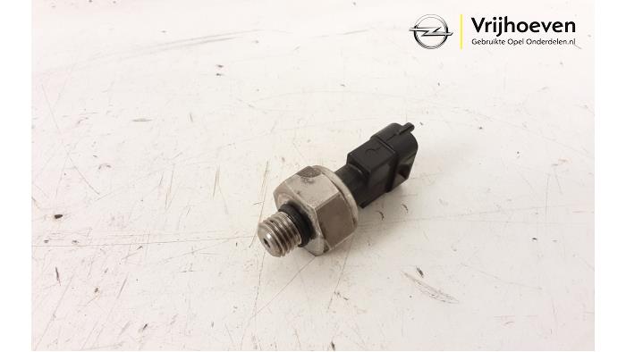 Gebruikte Druksensor Opel Vectra C Caravan 2.2 DIG 16V Prijs € 80,00 Margeregeling aangeboden door Autodemontage Vrijhoeven B.V.