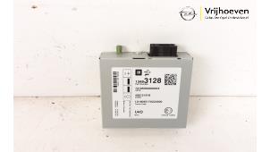 Gebruikte DAB module Opel Mokka/Mokka X 1.4 Turbo 16V 4x2 Prijs € 90,00 Margeregeling aangeboden door Autodemontage Vrijhoeven B.V.