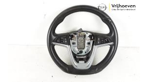 Gebruikte Stuurwiel Opel Zafira Tourer (P12) 2.0 CDTI 16V 130 Ecotec Prijs € 70,00 Margeregeling aangeboden door Autodemontage Vrijhoeven B.V.