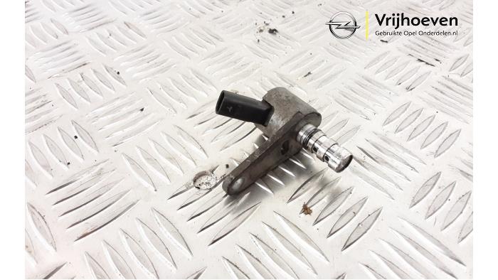 Oliedruk sensor van een Opel Astra K 1.6 CDTI 110 16V 2016