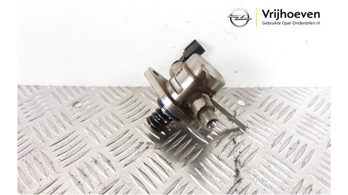 Gebruikte Brandstofpomp Mechanisch Opel Astra K 1.2 Turbo 12V Prijs € 175,00 Margeregeling aangeboden door Autodemontage Vrijhoeven B.V.