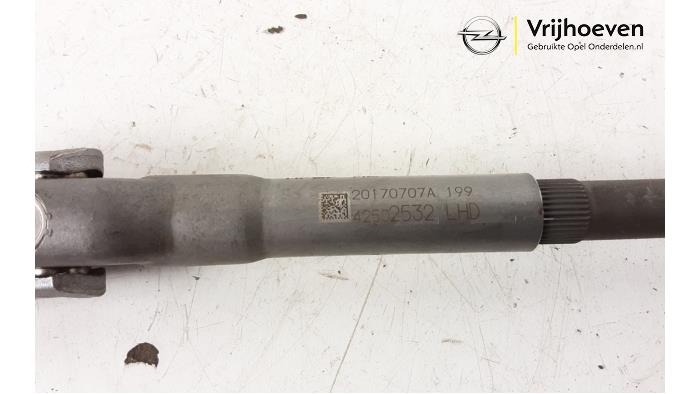 Stuurkolomas van een Opel Karl 1.0 12V 2015