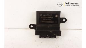 Gebruikte PDC Module Opel Astra K 1.0 SIDI Turbo 12V Prijs € 50,00 Margeregeling aangeboden door Autodemontage Vrijhoeven B.V.