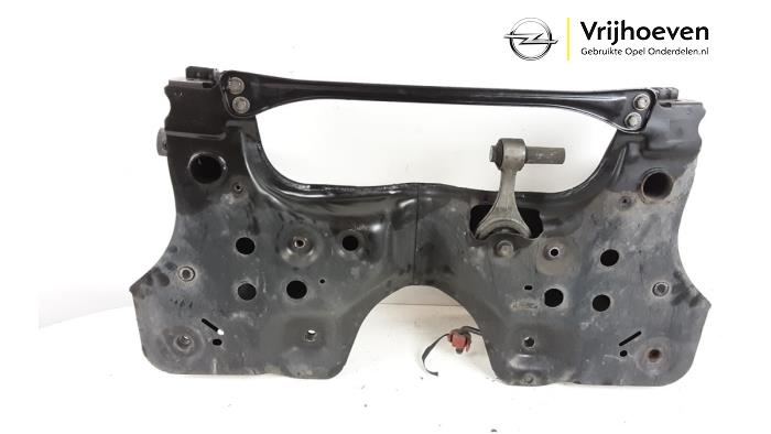 Subframe van een Opel Combo 1.3 CDTI 16V ecoFlex 2016