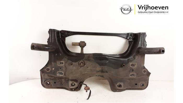 Subframe van een Opel Combo 1.3 CDTI 16V ecoFlex 2016