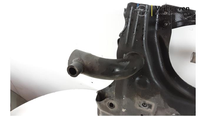 Subframe van een Opel Combo 1.3 CDTI 16V ecoFlex 2016