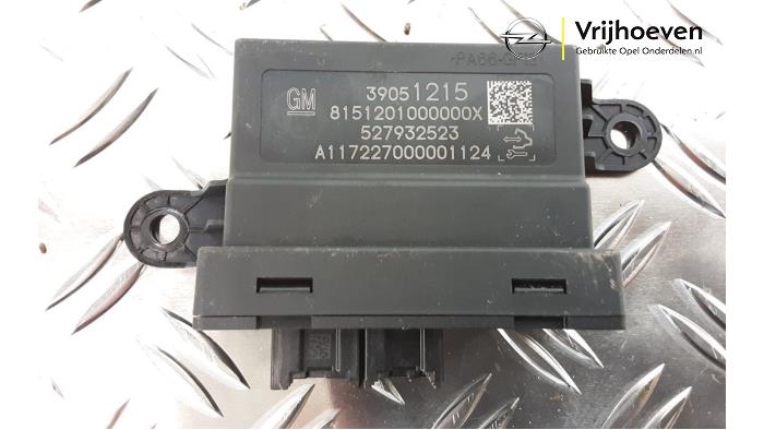 Gebruikte PDC Module Opel Karl 1.0 12V Prijs € 50,00 Margeregeling aangeboden door Autodemontage Vrijhoeven B.V.
