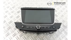 Gebruikte Display Multi Media regelunit Opel Crossland X/Crossland 1.6 CDTi 100 Prijs € 300,00 Margeregeling aangeboden door Autodemontage Vrijhoeven B.V.