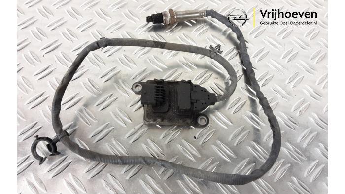 Gebruikte Nox sensor Opel Astra K Sports Tourer 1.6 CDTI 110 16V Prijs € 350,00 Margeregeling aangeboden door Autodemontage Vrijhoeven B.V.