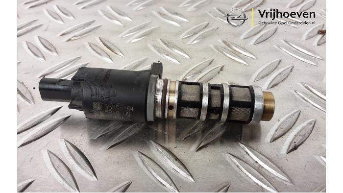Gebruikte Nokkenas Sensor Opel Cascada 1.6 Turbo 16V Prijs € 30,00 Margeregeling aangeboden door Autodemontage Vrijhoeven B.V.