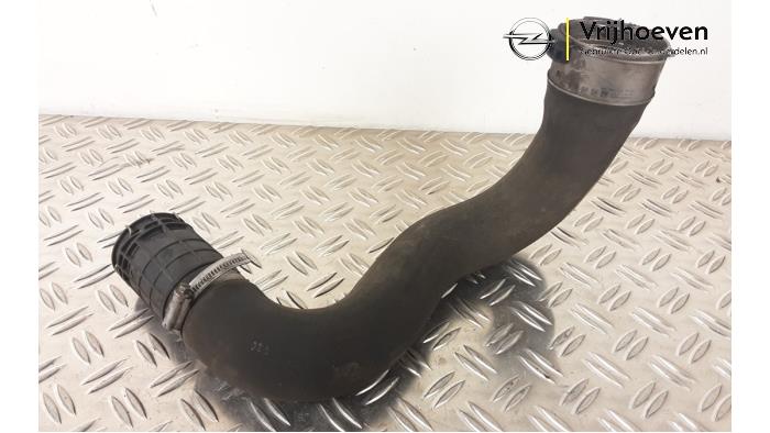 Gebruikte Intercooler Slang Opel Insignia Sports Tourer 1.5 Turbo 16V 165 Prijs € 30,00 Margeregeling aangeboden door Autodemontage Vrijhoeven B.V.