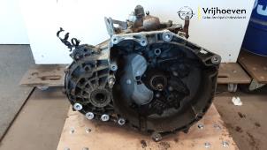Gebruikte Versnellingsbak Opel Combo 1.6 CDTI 16V Prijs € 500,00 Margeregeling aangeboden door Autodemontage Vrijhoeven B.V.