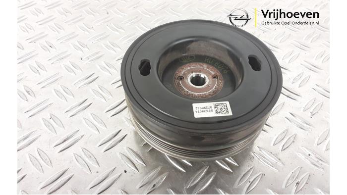 Gebruikte Krukas Poelie Opel Astra K 1.0 SIDI Turbo 12V Prijs € 65,00 Margeregeling aangeboden door Autodemontage Vrijhoeven B.V.