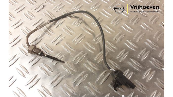 Gebruikte Uitlaat temperatuursensor Opel Astra K Sports Tourer 1.6 CDTI 110 16V Prijs € 35,00 Margeregeling aangeboden door Autodemontage Vrijhoeven B.V.