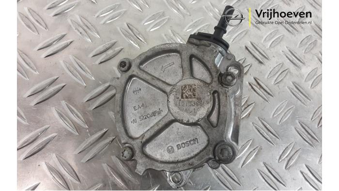 Gebruikte Vacuumpomp Rembekrachtiging Opel Crossland (X) 1.2 Turbo 12V Euro 6 Prijs € 35,00 Margeregeling aangeboden door Autodemontage Vrijhoeven B.V.