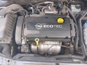 Gebruikte Motor Opel Astra H Twin Top (L67) 1.8 16V Prijs € 950,00 Margeregeling aangeboden door Autodemontage Vrijhoeven B.V.