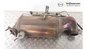 Gebruikte Roetfilter Opel Astra K 1.6 CDTI 136 16V Prijs € 400,00 Margeregeling aangeboden door Autodemontage Vrijhoeven B.V.