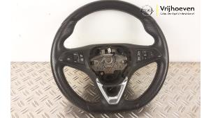 Gebruikte Stuurwiel Opel Corsa E 1.0 SIDI Turbo 12V Prijs € 250,00 Margeregeling aangeboden door Autodemontage Vrijhoeven B.V.