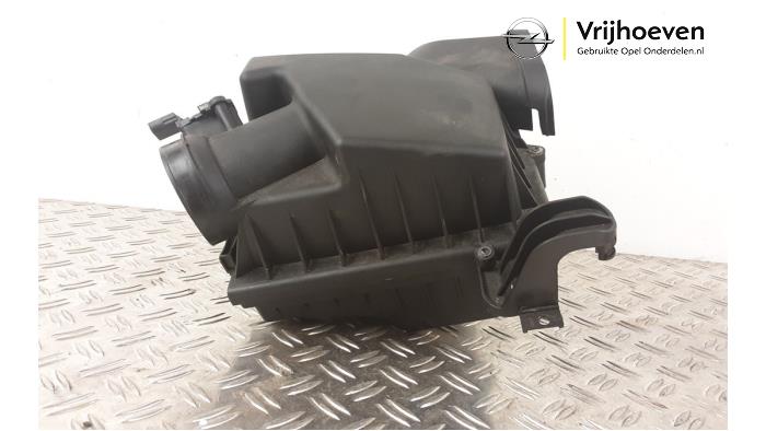 Gebruikte Luchtfilterhuis Opel Astra K 1.5 CDTi 122 12V Prijs € 75,00 Margeregeling aangeboden door Autodemontage Vrijhoeven B.V.