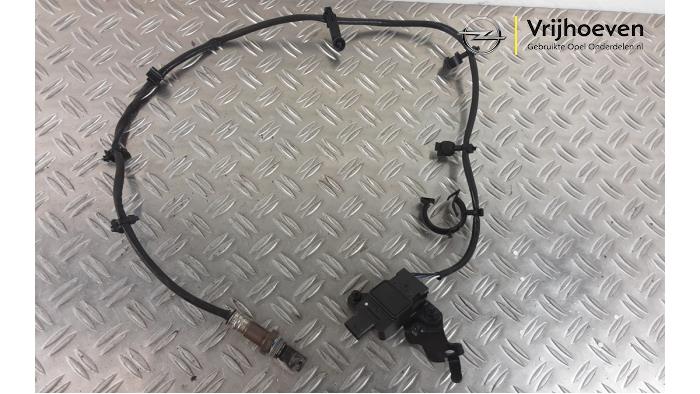 Nox sensor van een Opel Astra K 1.5 CDTi 122 12V 2020