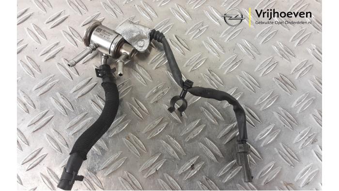 Gebruikte Adblue injector Opel Astra K 1.5 CDTi 122 12V Prijs € 100,00 Margeregeling aangeboden door Autodemontage Vrijhoeven B.V.