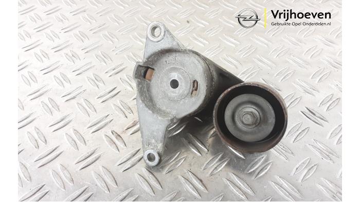 Gebruikte Spanrol Multiriem Opel Antara (LA6) 3.2 V6 24V 4x4 Prijs € 30,00 Margeregeling aangeboden door Autodemontage Vrijhoeven B.V.