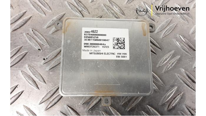 Gebruikte Xenon module Opel Astra K 1.4 Turbo 16V Prijs € 150,00 Margeregeling aangeboden door Autodemontage Vrijhoeven B.V.