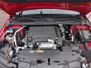 Gebruikte Automaatbak Opel Astra L Sports Tourer (F4/FC/FN/FR) 1.2 Turbo 130 12V Prijs € 2.000,00 Margeregeling aangeboden door Autodemontage Vrijhoeven B.V.