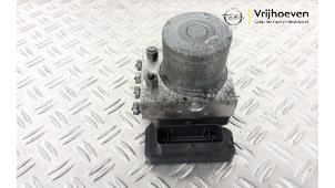 Gebruikte ABS Pomp Opel Astra K Sports Tourer 1.6 CDTI 110 16V Prijs € 150,00 Margeregeling aangeboden door Autodemontage Vrijhoeven B.V.