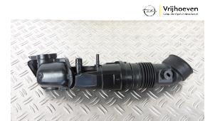 Gebruikte Intercooler Buis Opel Astra L (F3/FB/FM/FP) 1.2 Turbo 110 12V Prijs € 30,00 Inclusief btw aangeboden door Autodemontage Vrijhoeven B.V.