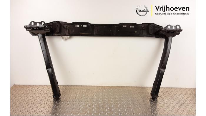 Gebruikte Subframe Opel Astra L (F3/FB/FM/FP) 1.2 Turbo 110 12V Prijs € 150,00 Inclusief btw aangeboden door Autodemontage Vrijhoeven B.V.