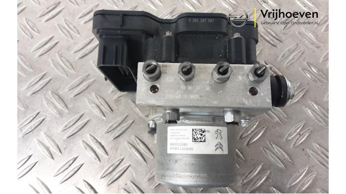 Gebruikte ABS Pomp Opel Astra L (F3/FB/FM/FP) 1.2 Turbo 110 12V Prijs € 749,99 Inclusief btw aangeboden door Autodemontage Vrijhoeven B.V.