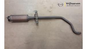 Gebruikte Uitlaat Middendemper Opel Corsa D 1.3 CDTi 16V Ecotec Prijs € 250,00 Margeregeling aangeboden door Autodemontage Vrijhoeven B.V.