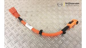 Gebruikte HV kabel (hoog voltage) Opel Mokka Mokka-e Prijs € 30,00 Margeregeling aangeboden door Autodemontage Vrijhoeven B.V.