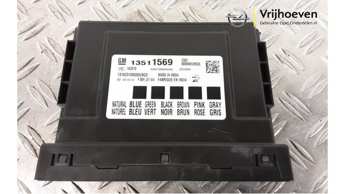 Gebruikte Computer Body Control Opel Astra K 1.0 Turbo 12V Prijs € 80,00 Margeregeling aangeboden door Autodemontage Vrijhoeven B.V.