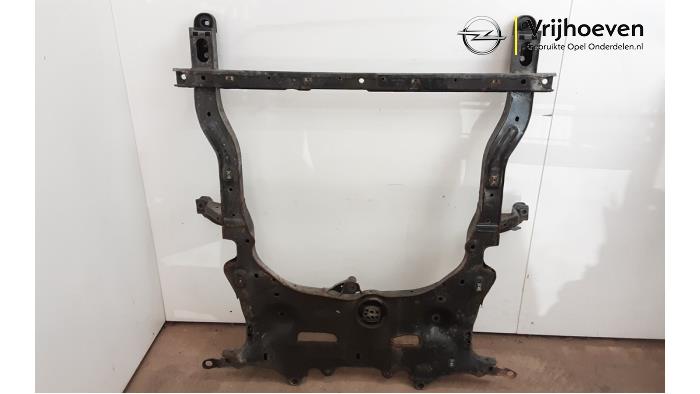 Gebruikte Subframe Opel Astra K 1.6 SIDI Eco Turbo 16V Prijs € 150,00 Margeregeling aangeboden door Autodemontage Vrijhoeven B.V.