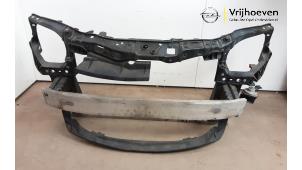 Gebruikte Frontpaneel Opel Corsa D 1.0 Prijs € 100,00 Margeregeling aangeboden door Autodemontage Vrijhoeven B.V.