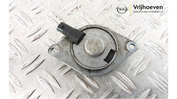 Gebruikte Nokkenas Verstelling Opel Astra J (PC6/PD6/PE6/PF6) 1.4 Turbo 16V Prijs € 30,00 Margeregeling aangeboden door Autodemontage Vrijhoeven B.V.