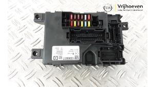 Gebruikte Module Bodycontrol Opel Corsa D 1.0 Prijs € 65,00 Margeregeling aangeboden door Autodemontage Vrijhoeven B.V.