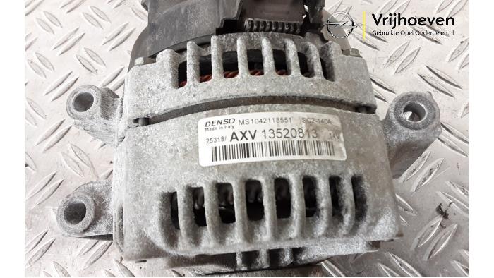 Dynamo van een Opel Astra K 1.6 SIDI Eco Turbo 16V 2018