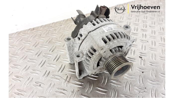 Dynamo van een Opel Astra K 1.6 SIDI Eco Turbo 16V 2018