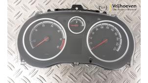 Gebruikte Cockpit Opel Corsa D 1.3 CDTi 16V ecoFLEX Prijs € 40,00 Margeregeling aangeboden door Autodemontage Vrijhoeven B.V.